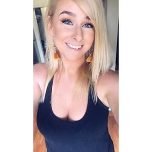 Meet your Posher, Aly